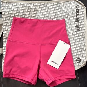 LULULEMON ALIGN HIGH RISE SHORTS 4” in RASPBERRY COULIS SZ 4 NWT